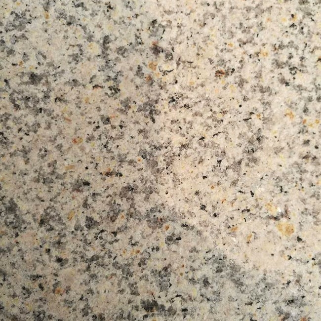 白锈石荔枝面的维护护理方法